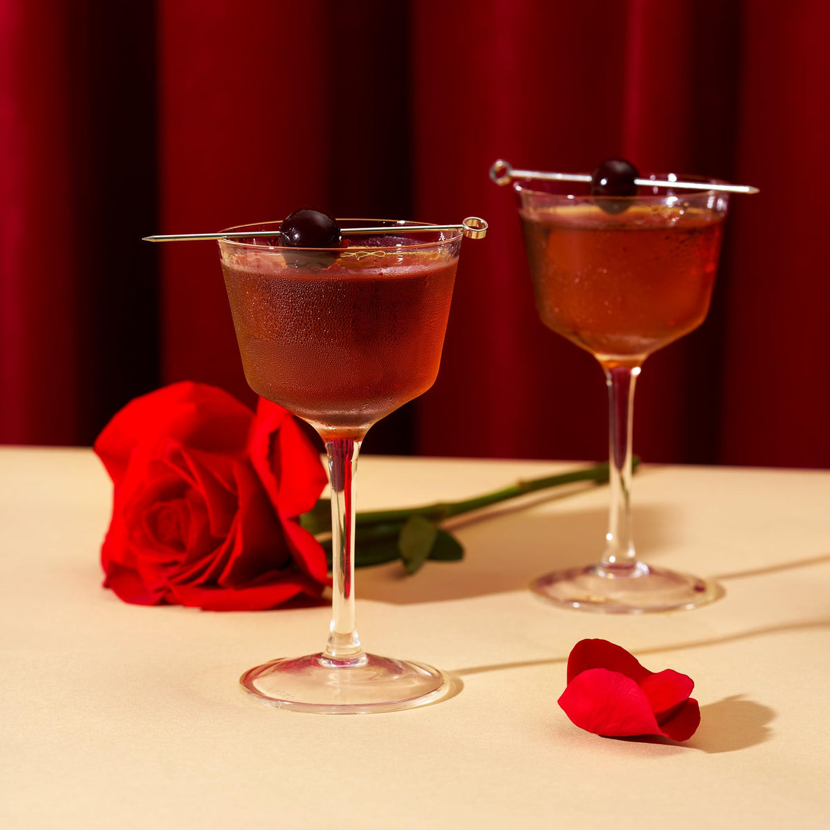 Stemmed Crystal Cocktail Glasses Set of 2 F7350