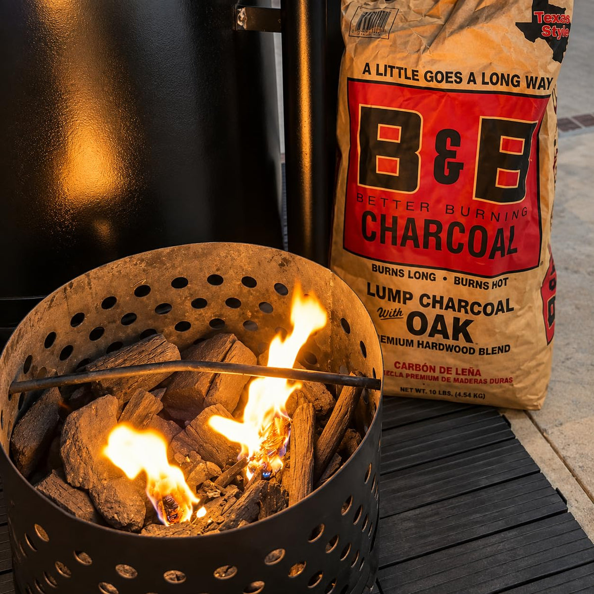 Oak Lump Charcoal 10 lb Bags 2 Pack A15048