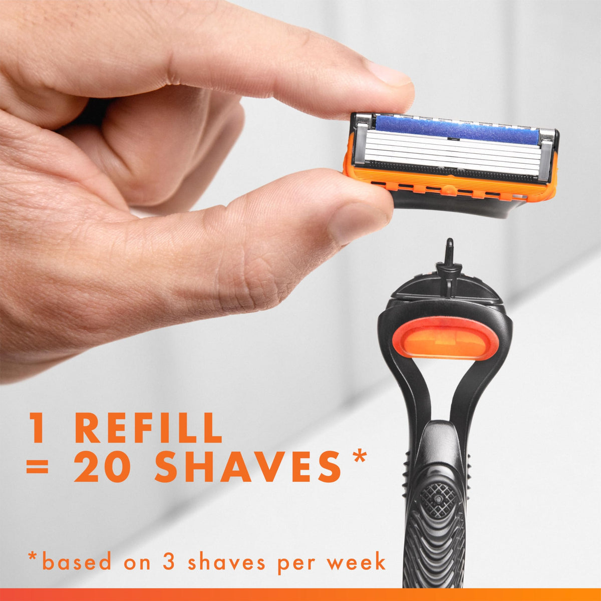 Razor Handle + 1 Razor Blade Refill G135048