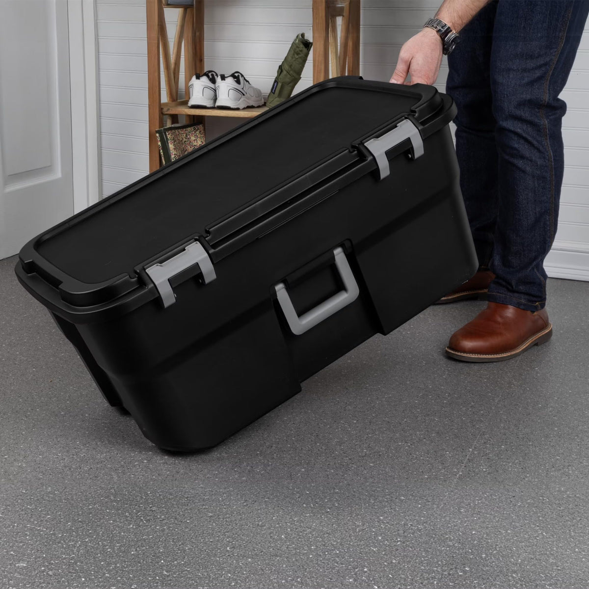 Black 22 Gallon Wheeled Plastic Footlocker E22556
