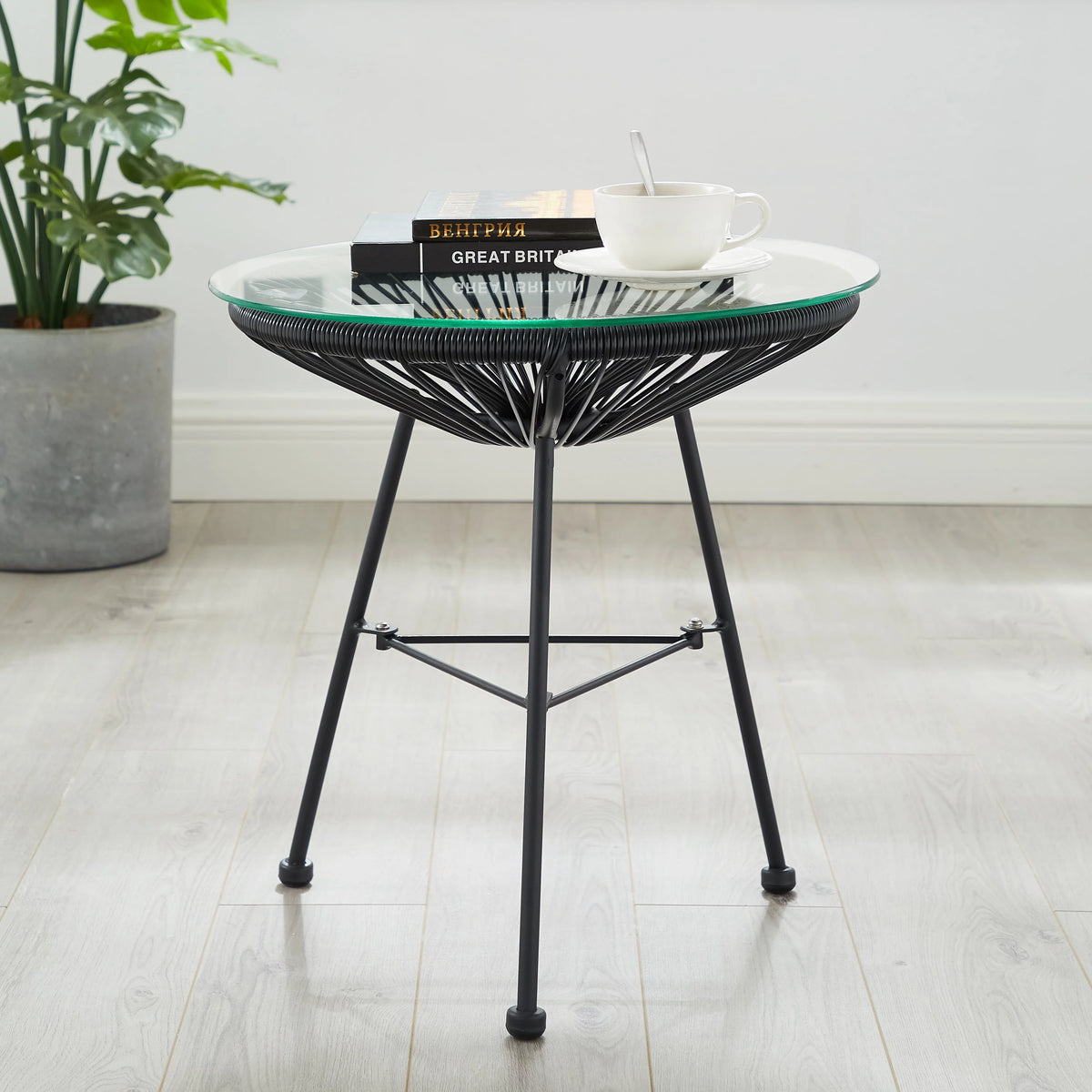Woven Wicker Patio Side Table with Glass Top Y97616